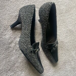 Kelley & Kate black bonded leather loafers with silver buckles new size 6.5